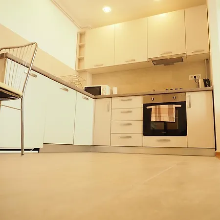 5 Star Apartment