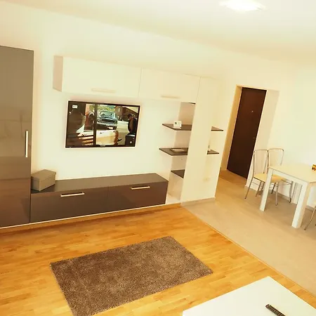 5 Star * Brasov